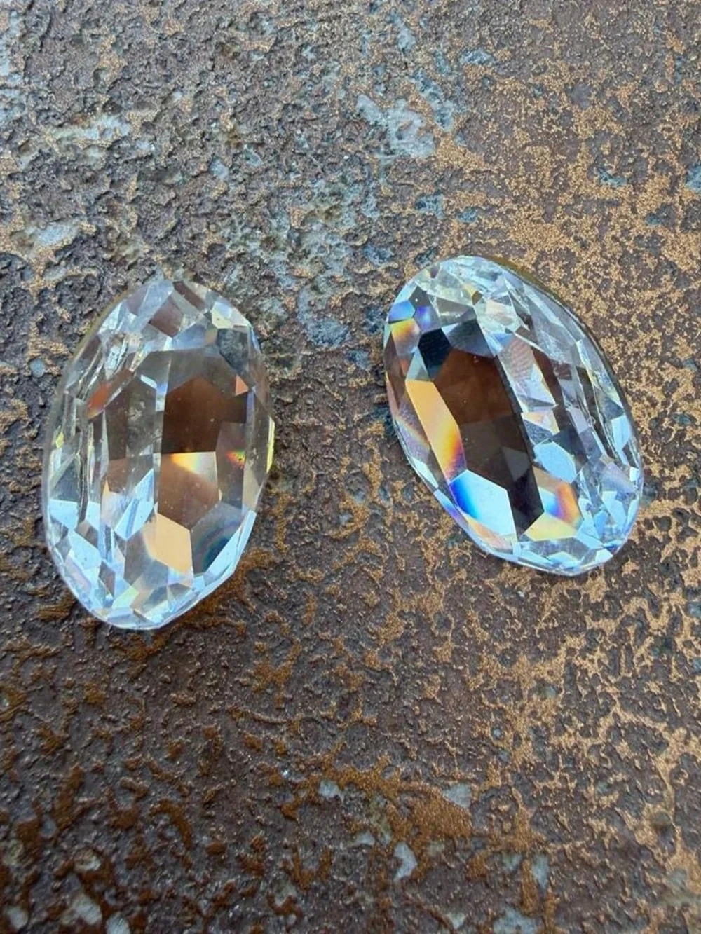 vintage 80s extra-large oval crystal rhinestone statement costume jewelry